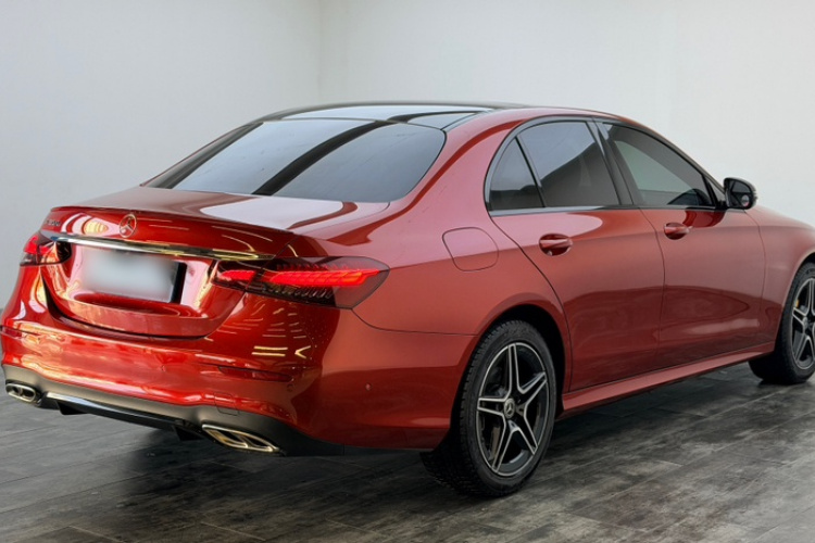 奔驰E级(进口) 2021款 E 260 时尚型运动版车身外观6002