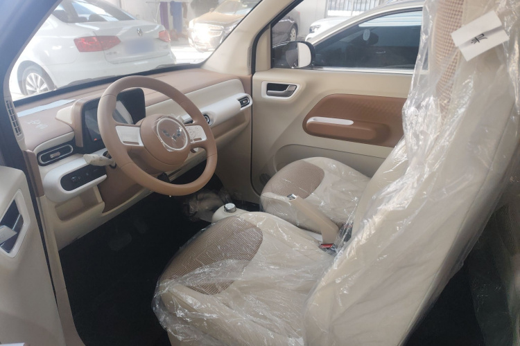 五菱汽车 宏光MINIEV 2024款 第三代 215km 青春版中控内饰19