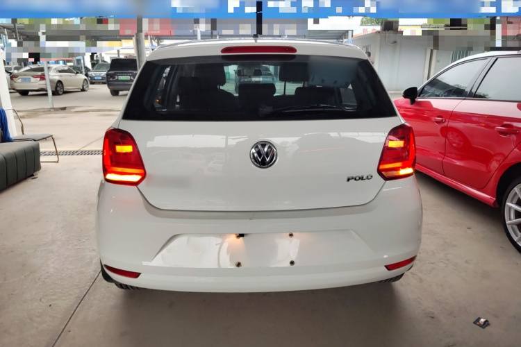 大众 Polo 2016款 1.4L 手动风尚型车身外观6