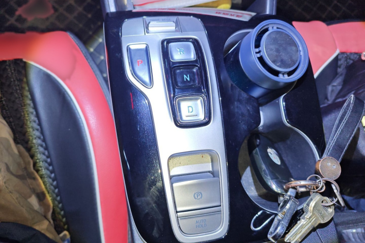 现代 2023款 途胜L 1.5T 自动两驱DLX豪华版局部细节18