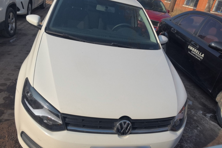 大众 Polo 2016款 1.4L 手动风尚型车身外观2