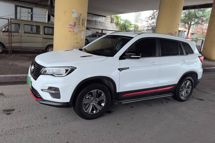 长安CS75 2021款 荣耀百万版 280T DCT豪华型车身外观4