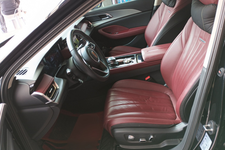 红旗H5 2024款 2.0T 自动智联旗畅版局部细节19