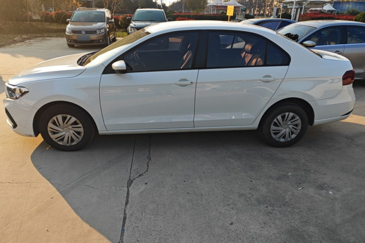 捷达VA3 2019款 1.5L 手动进取版车身外观4