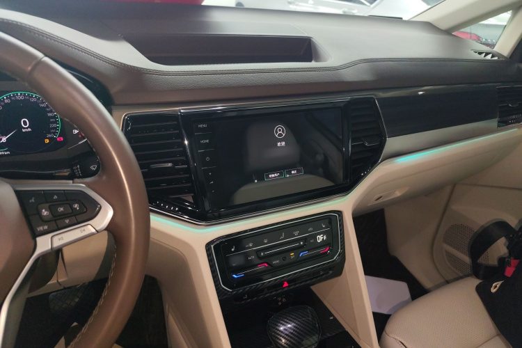 大众 威然 2020款 380TSI 尊贵版中控内饰7002