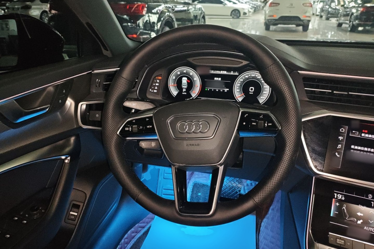 奥迪A6L 2021款 45 TFSI 臻选动感型中控内饰13