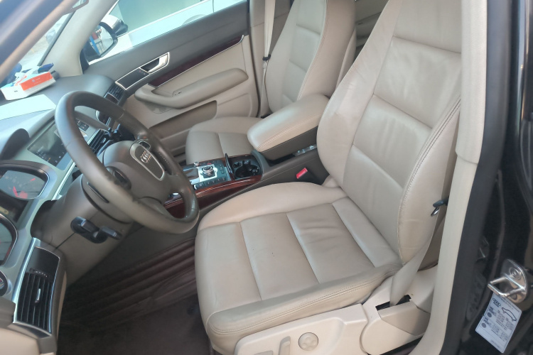 奥迪A6L 2011款 2.8 FSI 舒适型中控内饰19