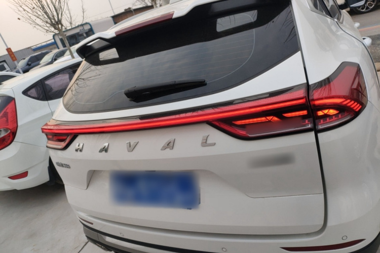 哈弗H6 2023款 国潮版 1.5T 自动都市版车身外观6