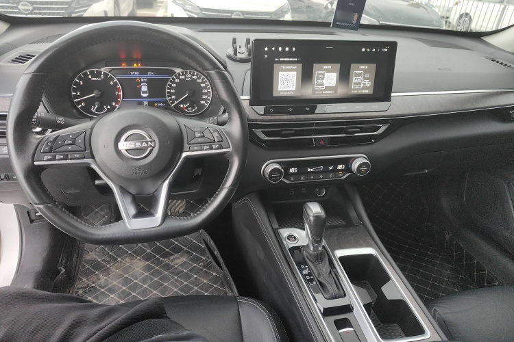 日产 天籁 2022款 2.0L XL-TLS 悦享版中控内饰7003