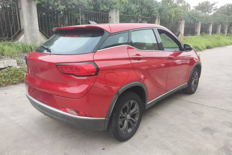 东风风光 风光500 2021款 1.5L CVT优享型车身外观6003