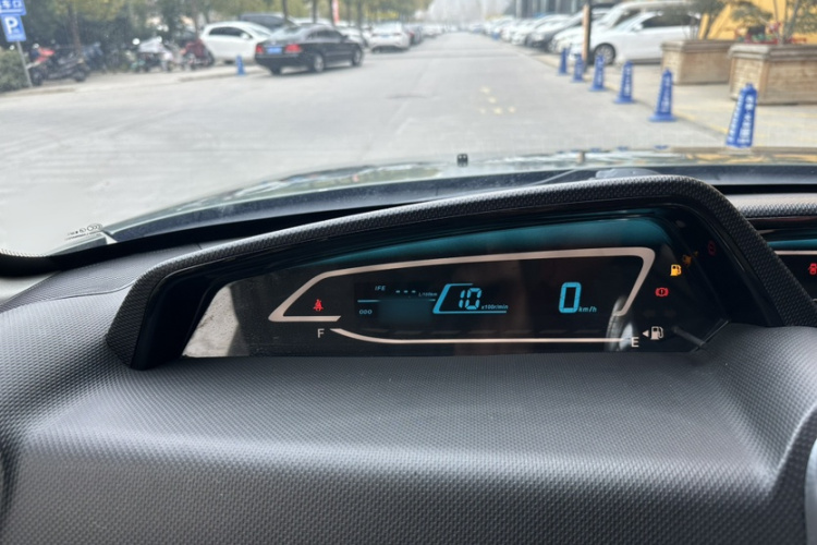 长城M2 2014款 1.5L 手动都市版局部细节14