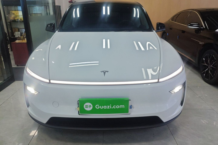 特斯拉 Model Y 2025款 长续航全轮驱动版车身外观6001