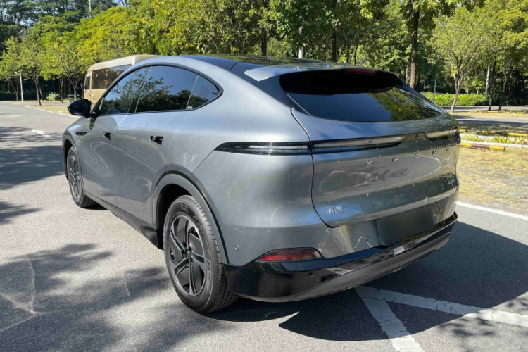 小鹏G6 2023款 755 超长续航 Pro车身外观6004