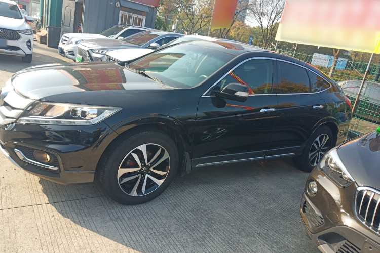 本田 歌诗图 2016款 2.4L 豪华版车身外观4