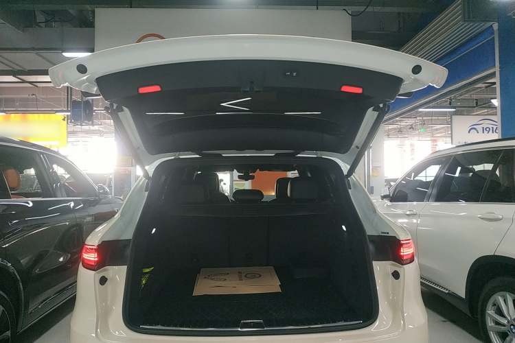 保时捷 2019款 Cayenne 3.0T局部细节23