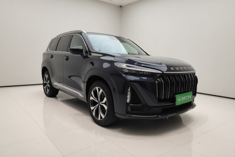 星途揽月 2022款 探享版 400T 四驱星享 5座车身外观3