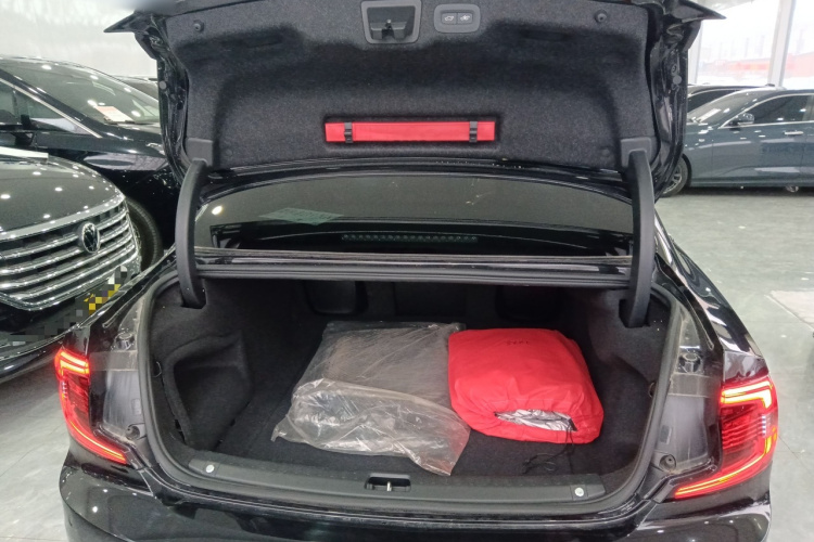 沃尔沃S90 2024款 B5 智雅豪华版局部细节23