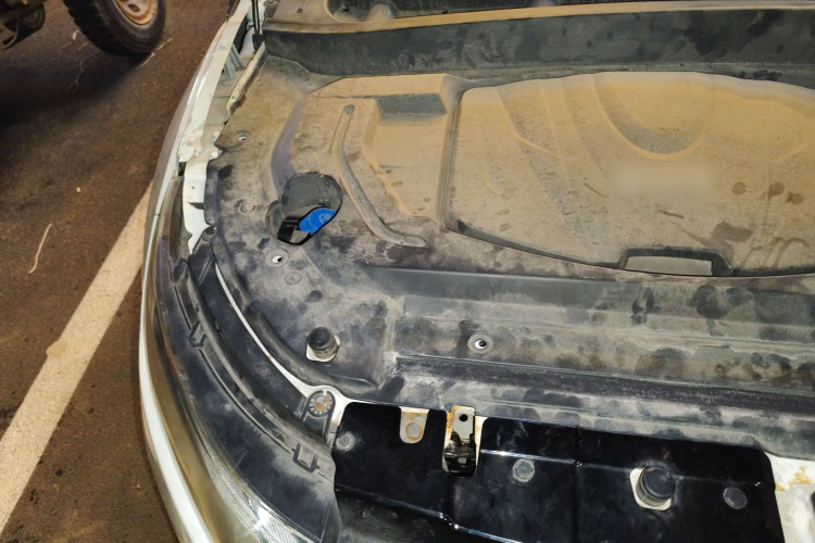 陆风X7 2015款 2.0T 全景尊贵版局部细节9006