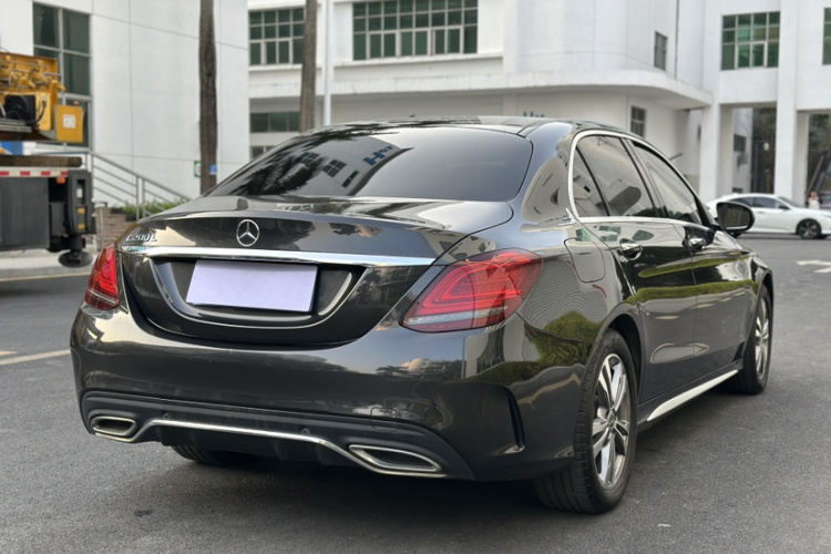奔驰C级 2021款 C 200 L 时尚型运动版车身外观6008