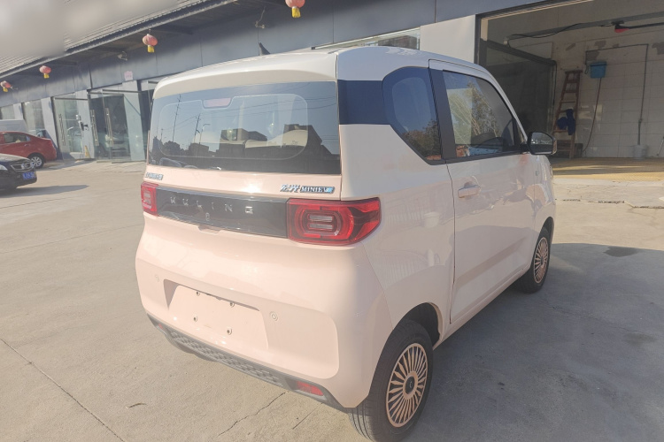 五菱汽车 宏光MINIEV 2022款 马卡龙时尚款 磷酸铁锂车身外观6003