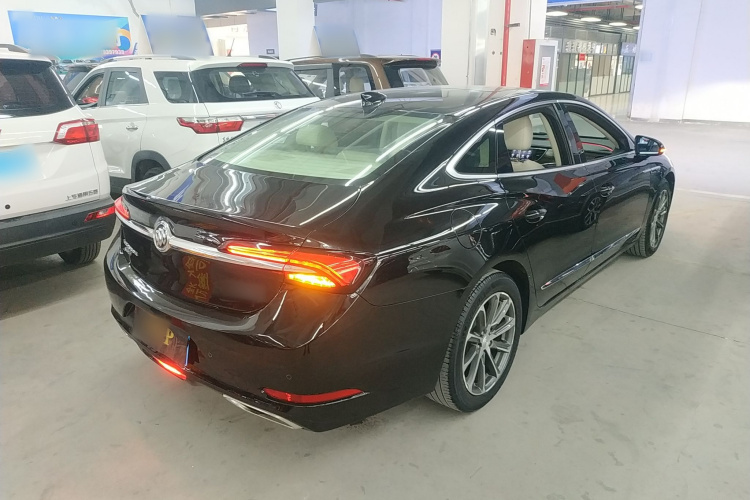 别克 君越 2020款 652T 精英型车身外观7