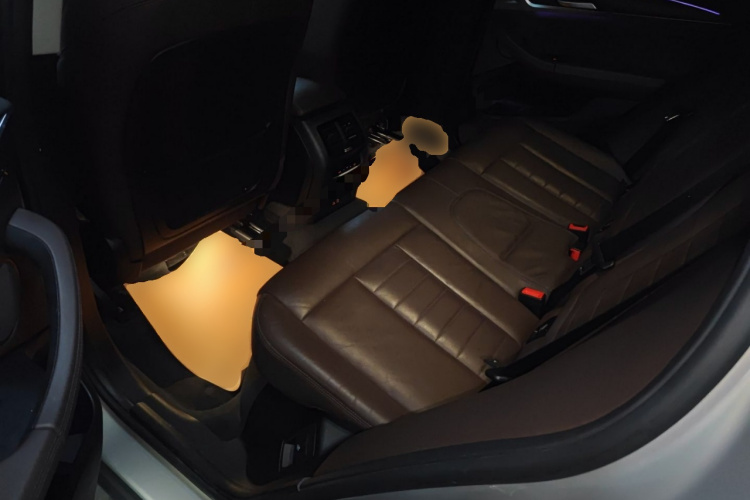 宝马X3 2021款 xDrive28i 豪华套装中控内饰21