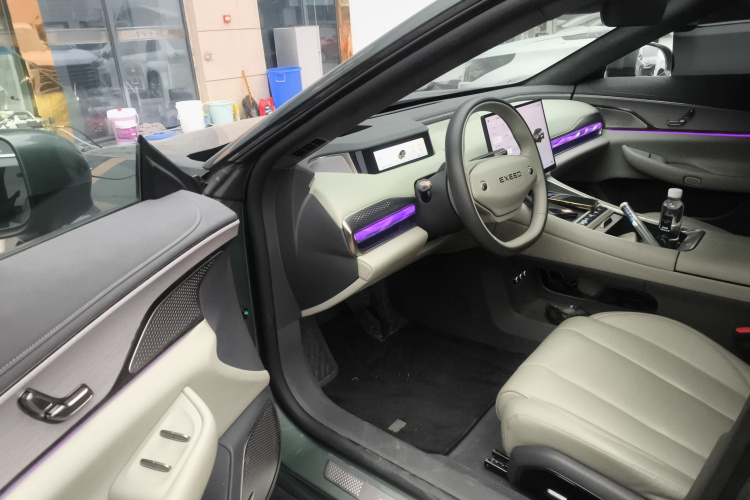 星途 星纪元 ES 2025款 纯电 Ultra旗舰 100kWh中控内饰20