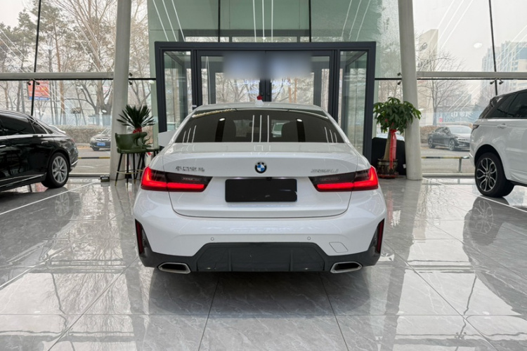 宝马3系 2023款 325Li M运动套装车身外观6003