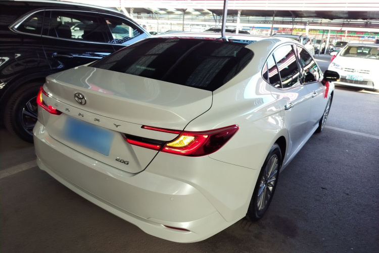 丰田 凯美瑞 2024款 2.0G 尊贵版车身外观7