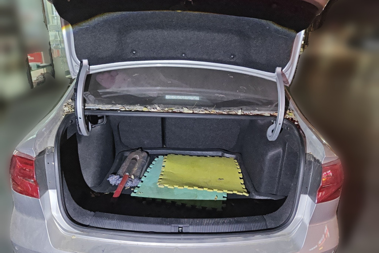 大众 宝来 2018款 1.5L 手动舒适型中控内饰23