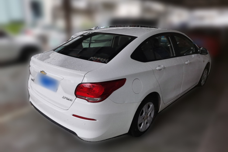 雪佛兰 科沃兹 2019款 320 自动欣享天窗版车身外观7