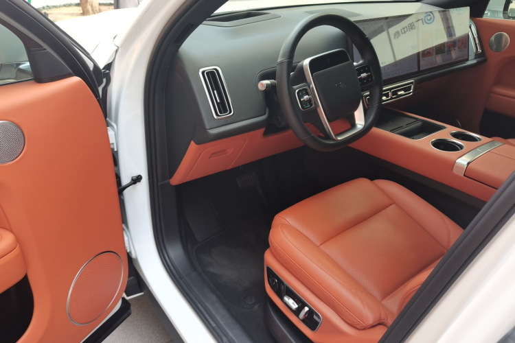 理想汽车 理想L7 2023款 Pro中控内饰7003