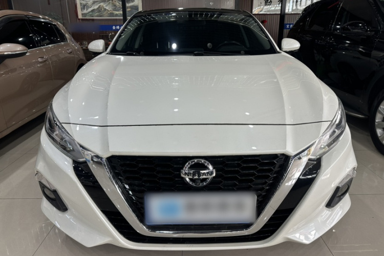 日产 天籁 2021款 2.0L XL 舒适版车身外观6002