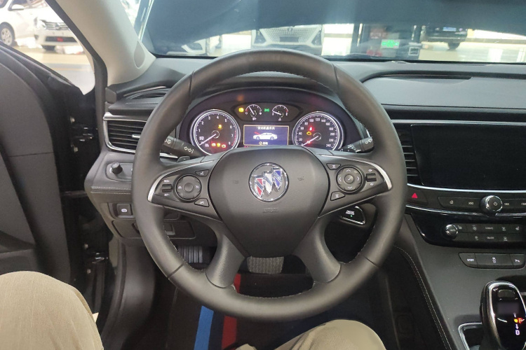 别克 君越 2022款 652T 豪华型局部细节13