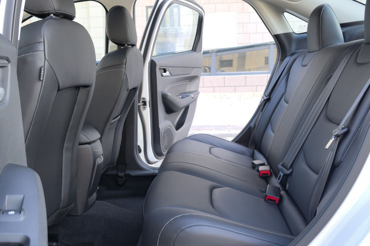 福特 福睿斯 2021款 1.5L 自动钻石版中控内饰7004