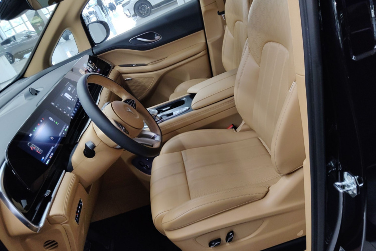 岚图汽车 岚图梦想家 2024款 PHEV 超长续航卓越版中控内饰19