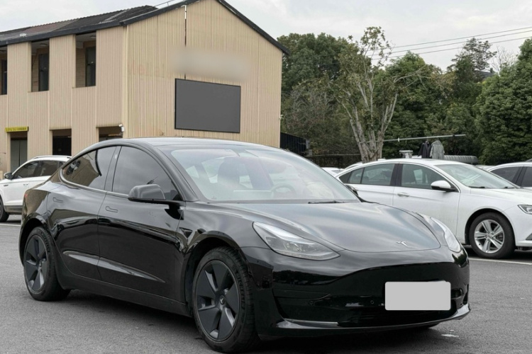 特斯拉 Model 3 2022款 后轮驱动版车身外观6001
