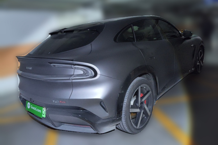 小米汽车 小米YU7 2025款 超长续航高性能四驱Max版车身外观7