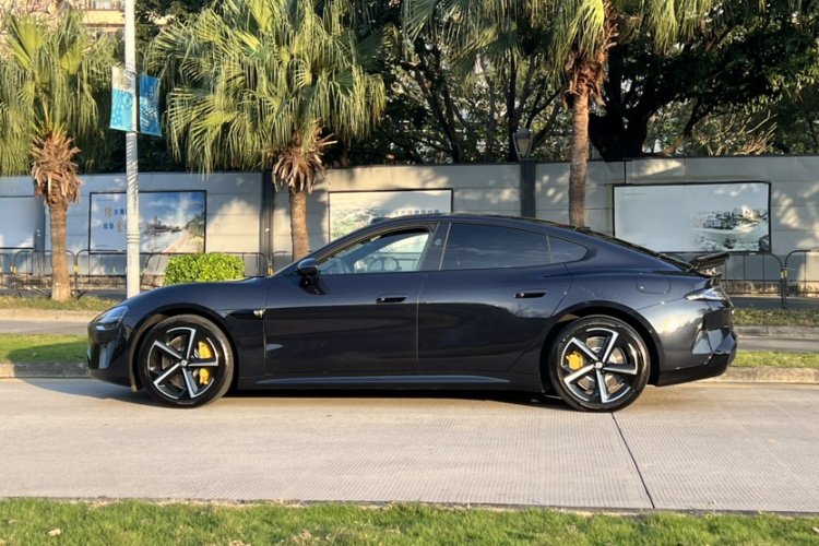 小米汽车 小米SU7 2024款 四驱超长续航高阶智驾Max版车身外观6011