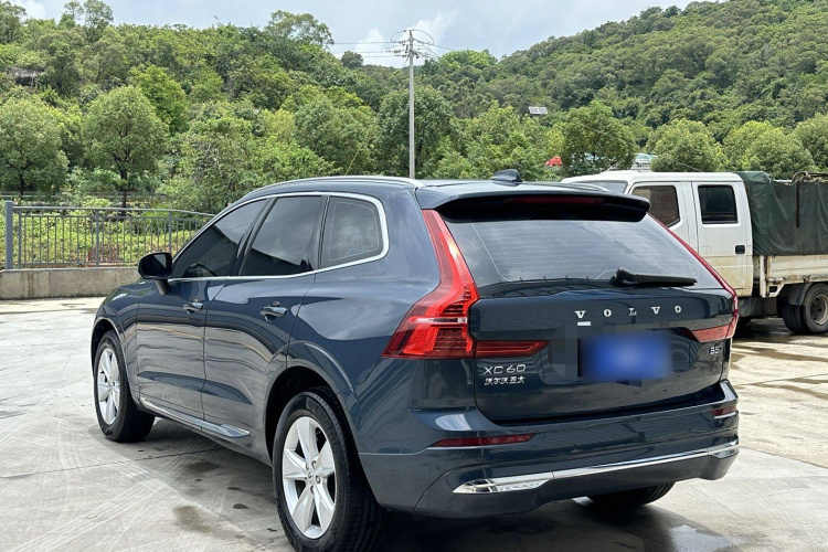 沃尔沃XC60 2022款 B5 四驱智逸豪华版车身外观6003