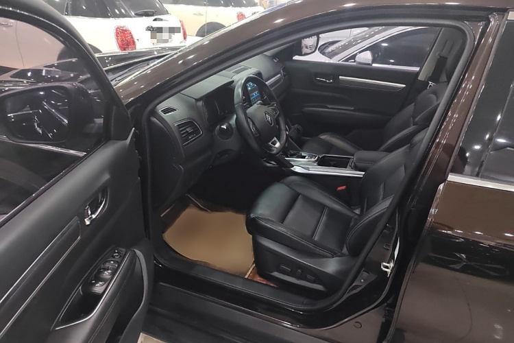 雷诺 科雷傲 2018款 2.0L 两驱豪华版中控内饰7003