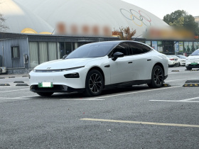 小鹏P7 2020款 670E