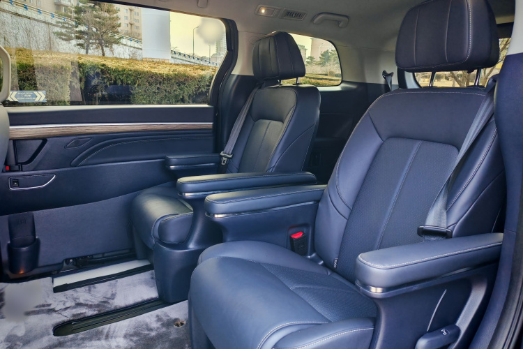 广汽传祺 传祺M8 2024款 领秀系列 390T 尊享版中控内饰7003