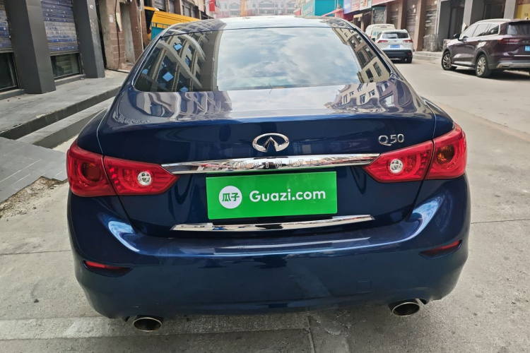 英菲尼迪Q50L 2016款 2.0T 进取版车身外观6