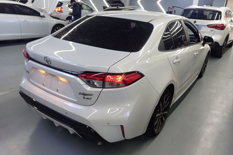 丰田 雷凌 2021款 185T CVT运动版车身外观6005