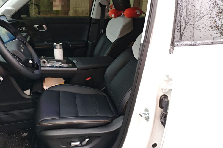 北京越野 北京BJ30 2024款 1.5T 魔核电驱进阶版中控内饰19