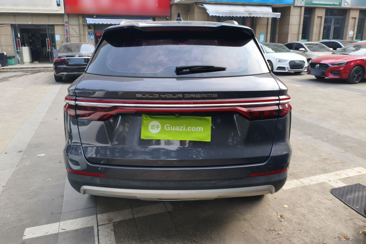 比亚迪 宋Pro 2019款 1.5T 自动精英型车身外观6