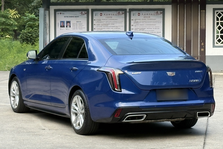 凯迪拉克CT4 2022款 28T 风尚型车身外观6005