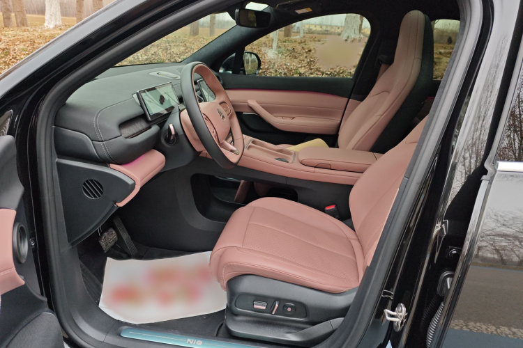 蔚来EC6 2023款 75kWh局部细节19