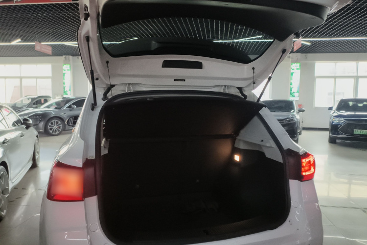 荣威RX3 2021款 PRO 1.6L CVT旗舰型局部细节23